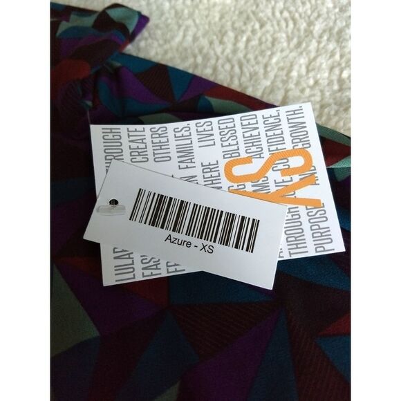 Lularoe Azure geometric print skirt size XS NWT - Picture 9 of 12